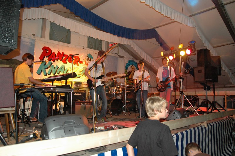 Bild 4 von 12  -  121 kB